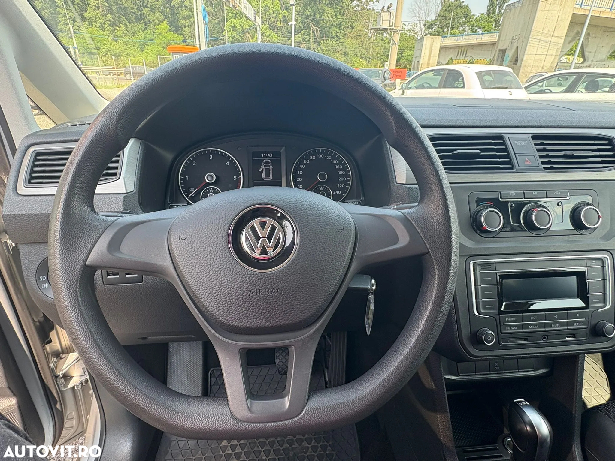 Volkswagen Caddy 2.0 TDI DSG - 7