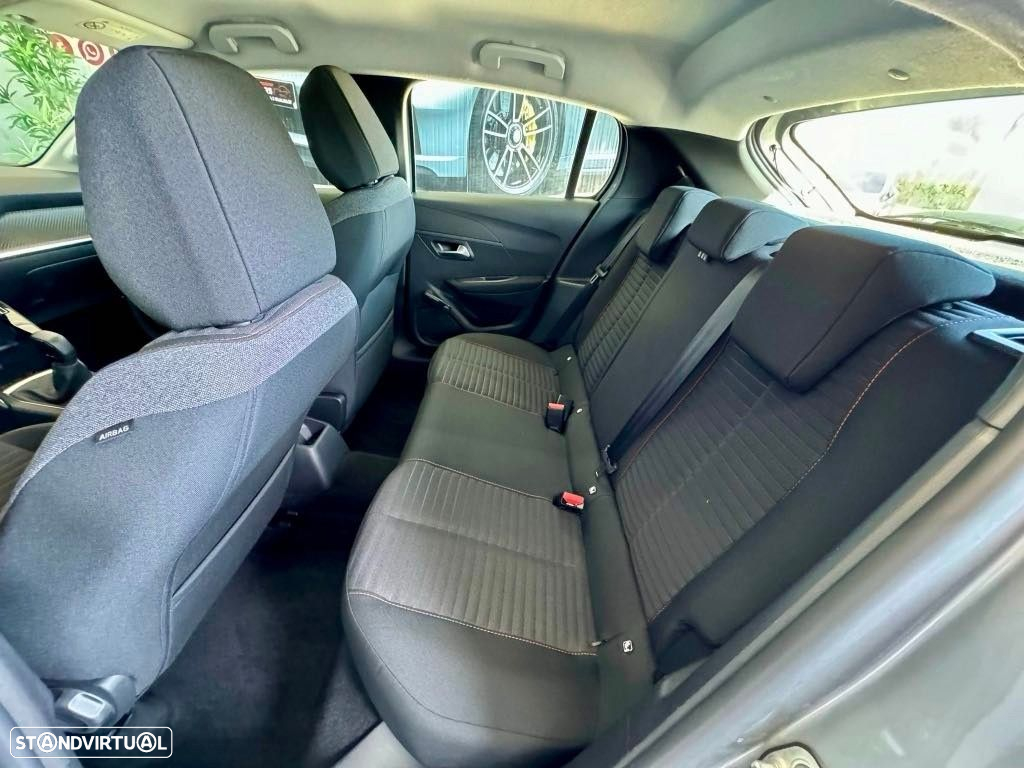 Peugeot 208 1.2 PureTech Active - 21