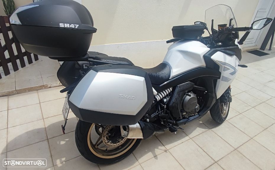CF Moto 650GT - 3