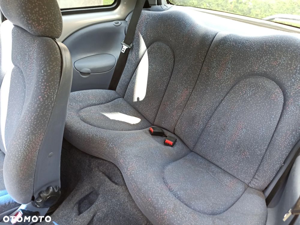 Ford KA 1.3 - 8