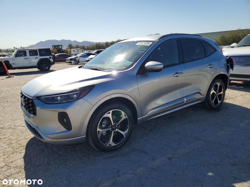 Ford Escape 2.0 EcoBoost AWD Titanium - 5