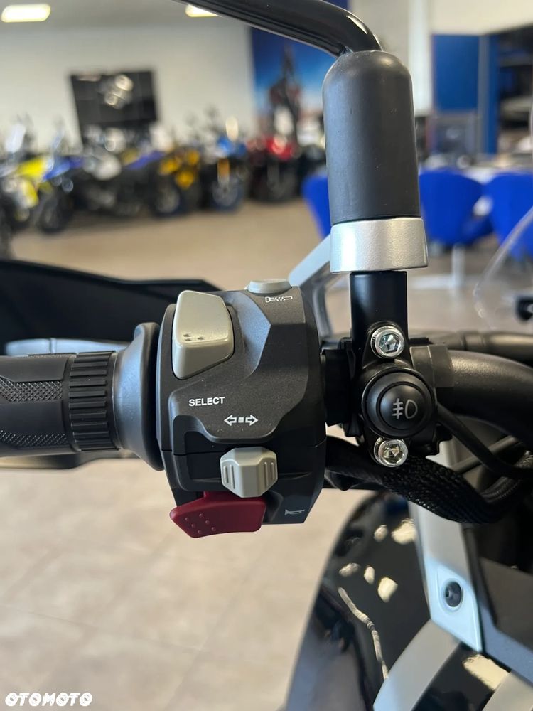 QJMOTOR SRT 600SX - 16