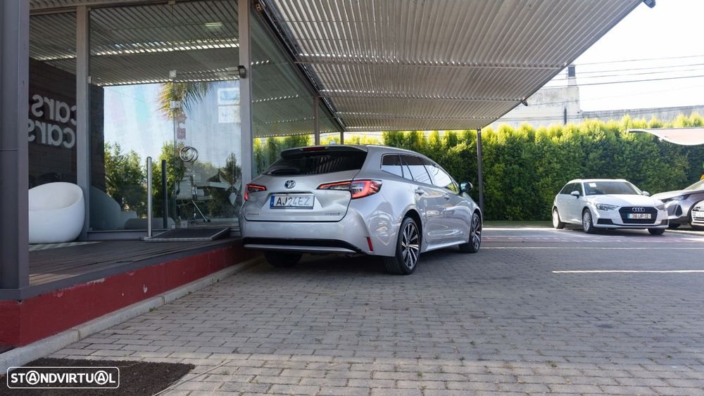 Toyota Corolla Touring Sports 1.8 Hybrid Comfort - 4