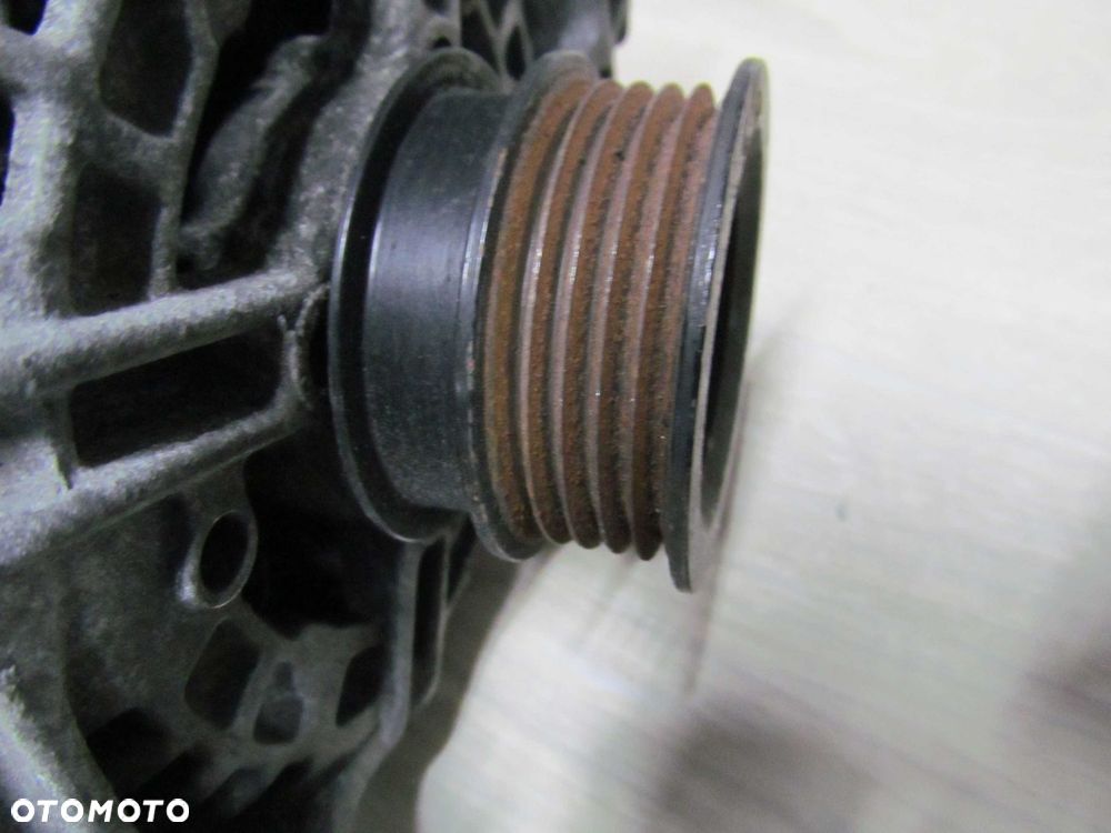 OPEL ZAFIRA B 2.2B ALTERNATOR 55556066 0124425023 - 2