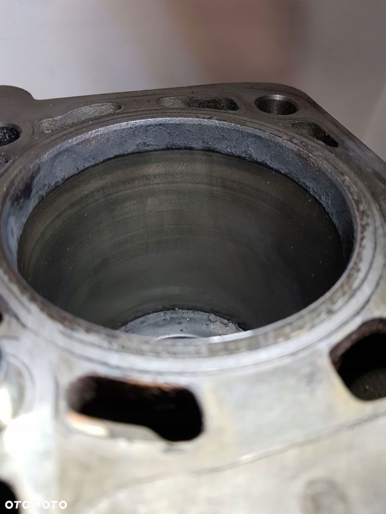 dół silnika blok wał tłoki vw audi skoda seat 2.0 tdi cfh - 8