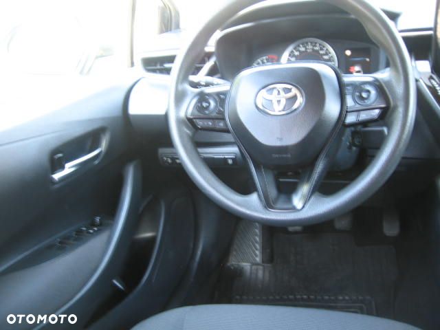 Toyota Corolla 1.6 Active - 26
