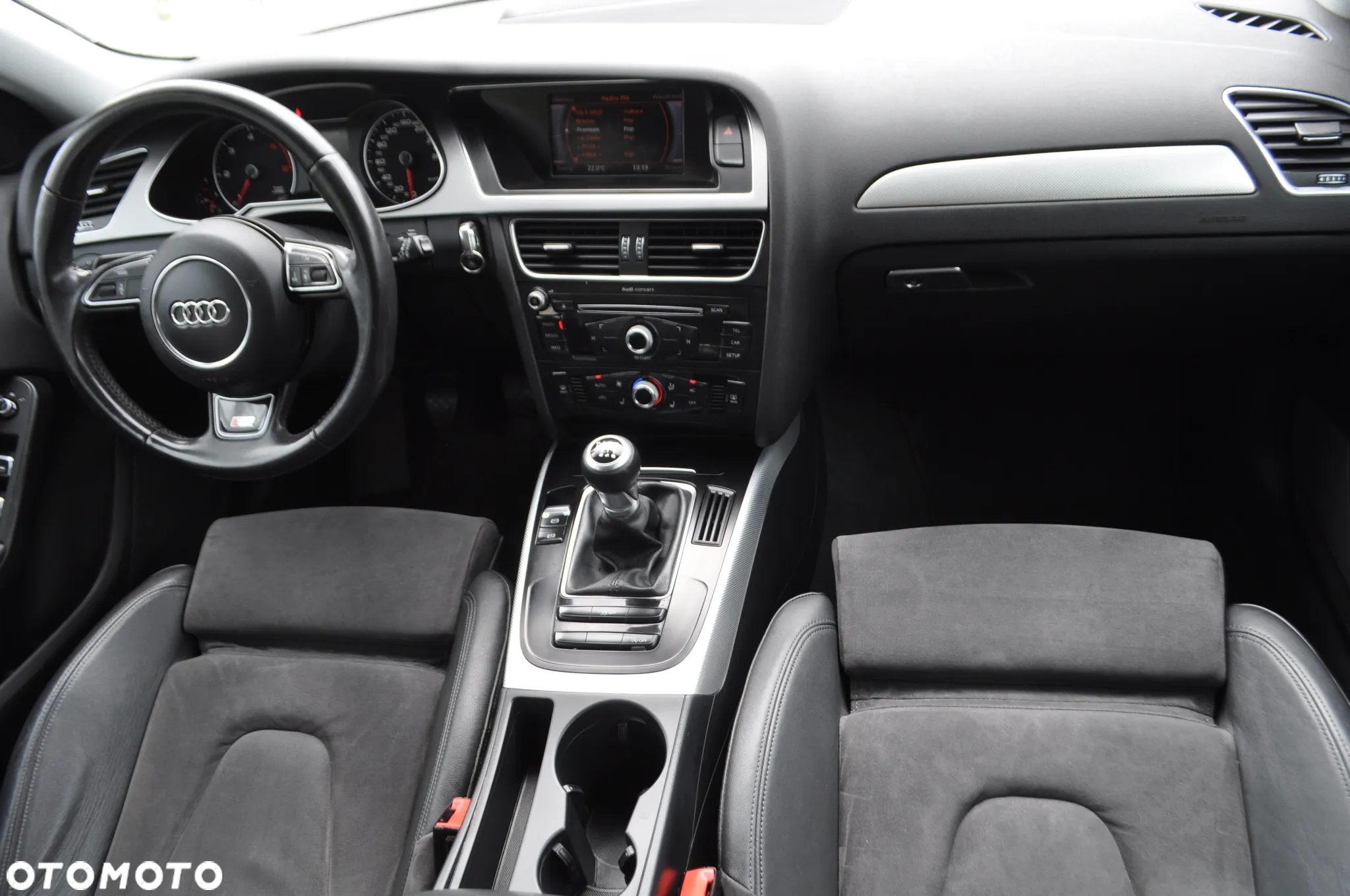 Audi A4 Avant 2.0 TDI ultra DPF Attraction - 17