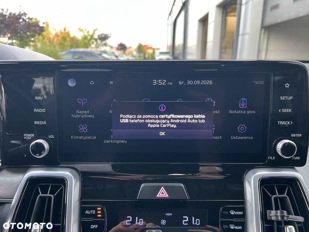 Kia Sorento 1.6 T-GDI HEV XL 7os - 22