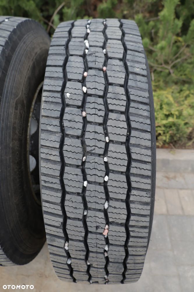 Koła, koło felgi 22,5 opony 295/80 R22.5 - 14