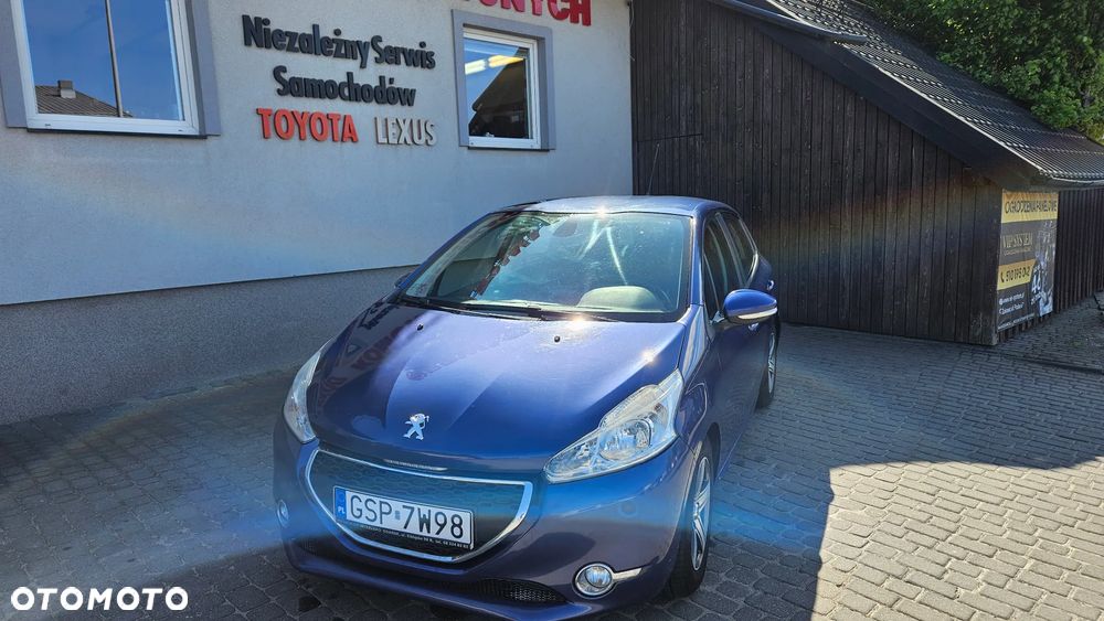 Peugeot 208 1.6 e-HDi Allure STT - 6