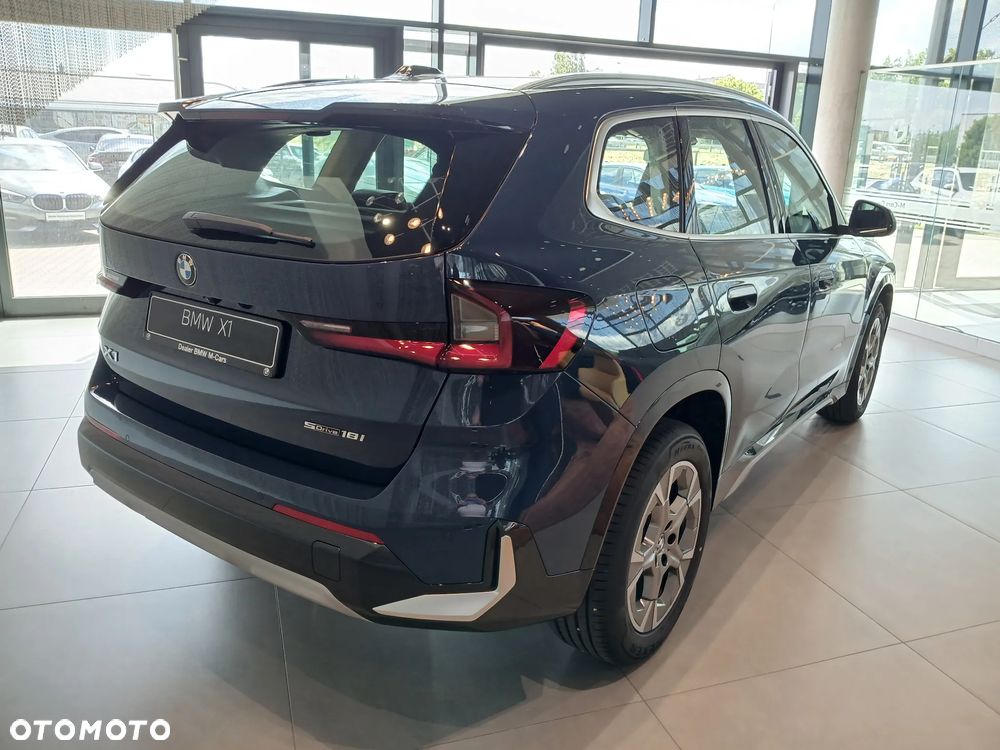 BMW X1 sDrive18i xLine - 7