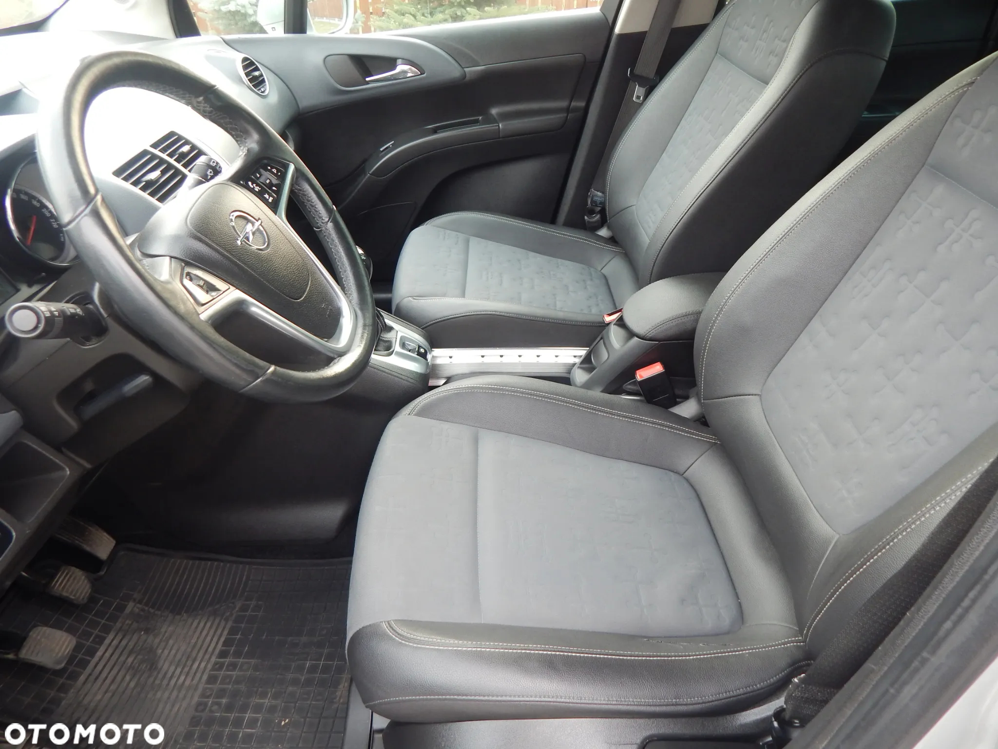 Opel Meriva 1.4 150 Jahre - 6