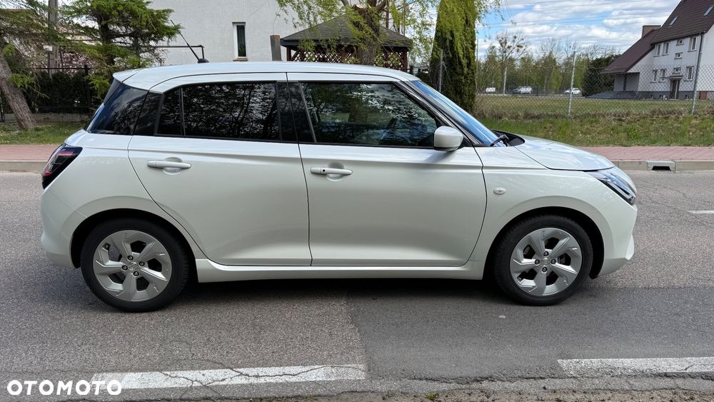 Suzuki Swift 1.2 Dualjet Hybrid CVT Comfort - 8