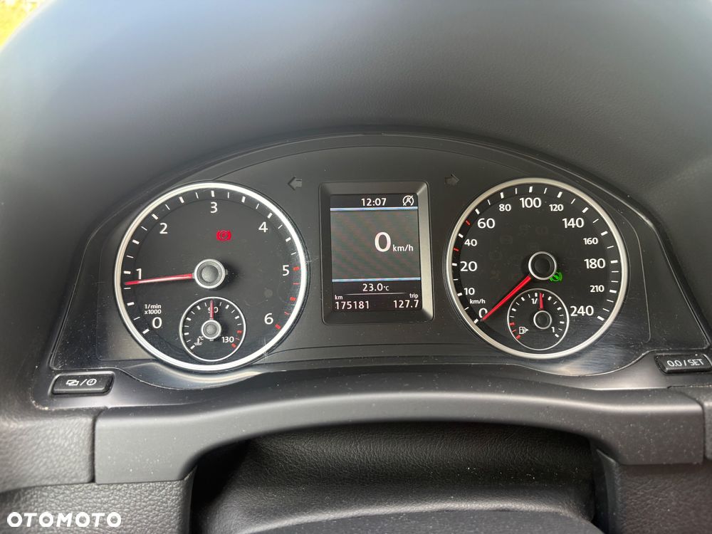 Volkswagen Tiguan 2.0 TDI 4Mot R-Style DSG - 17
