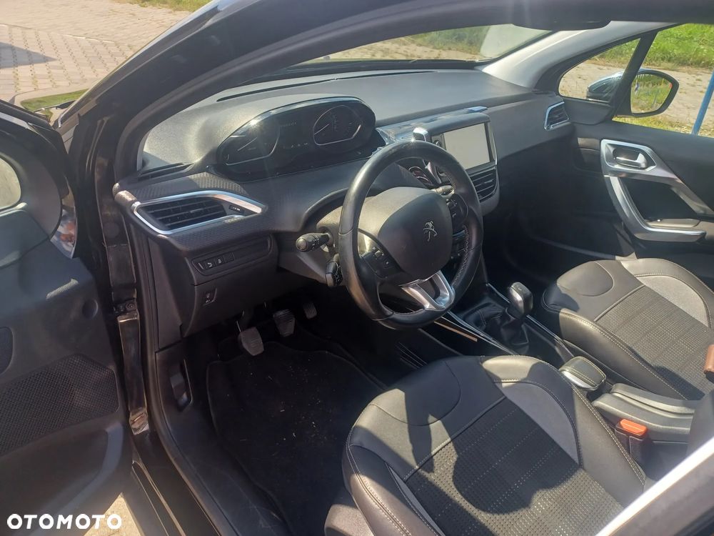 Peugeot 2008 1.6 BlueHDi Crossway - 6