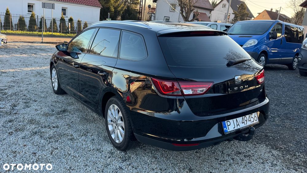 Seat Leon 2.0 TDI DPF Style - 4