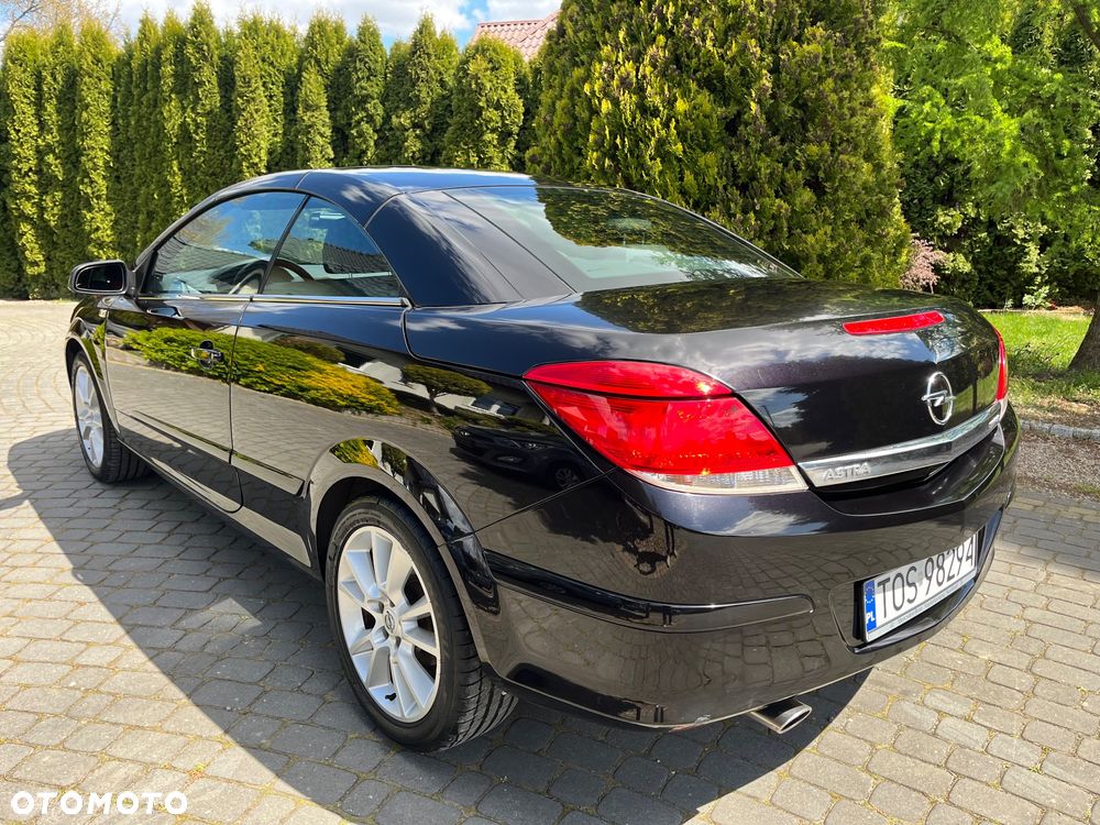 Opel Astra - 11