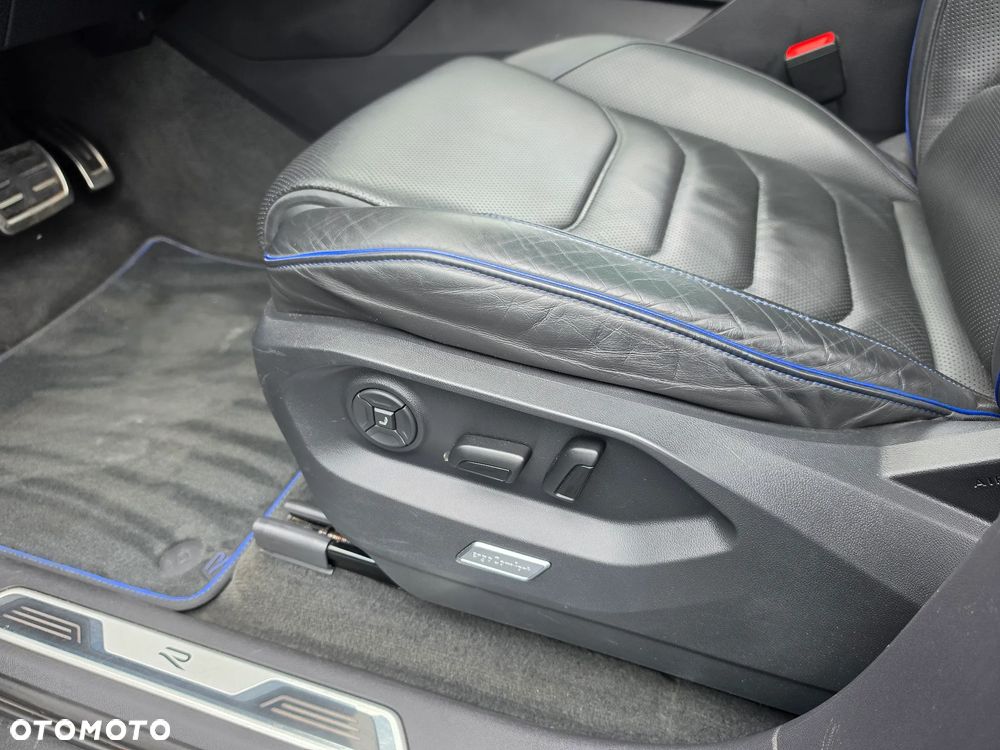 Volkswagen Touareg 3.0 V6 TFSI 4Motion R-Line - 29