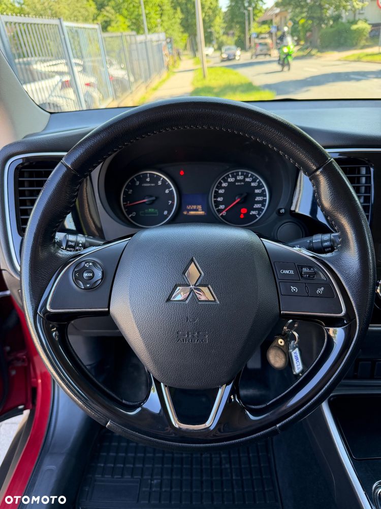 Mitsubishi Outlander 2.0 City Style 2WD - 17