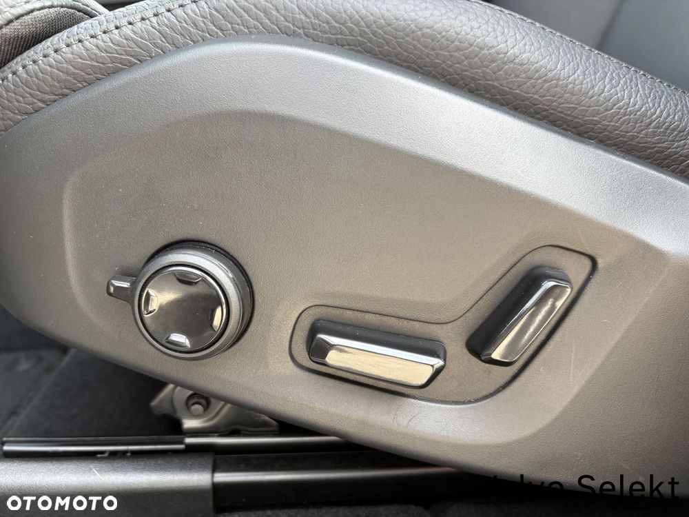 Volvo XC 60 - 10