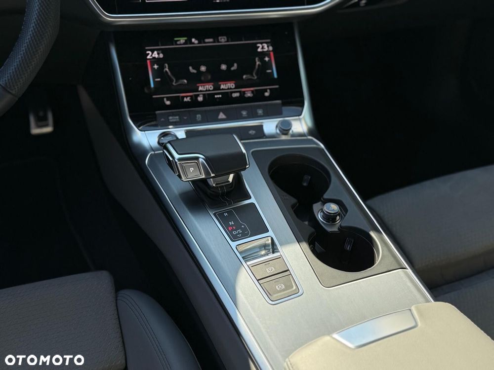 Audi A6 Avant - 29