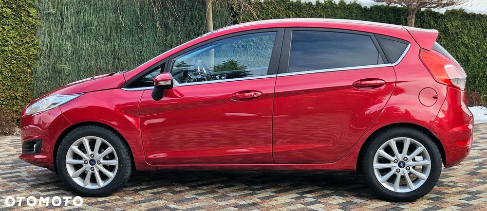 Ford Fiesta 1.5 TDCi Titanium - 16