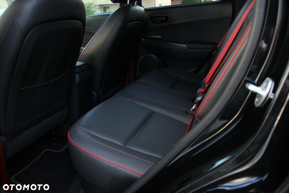 Hyundai Kona 1.6 T-GDI DCT 4WD Premium - 31