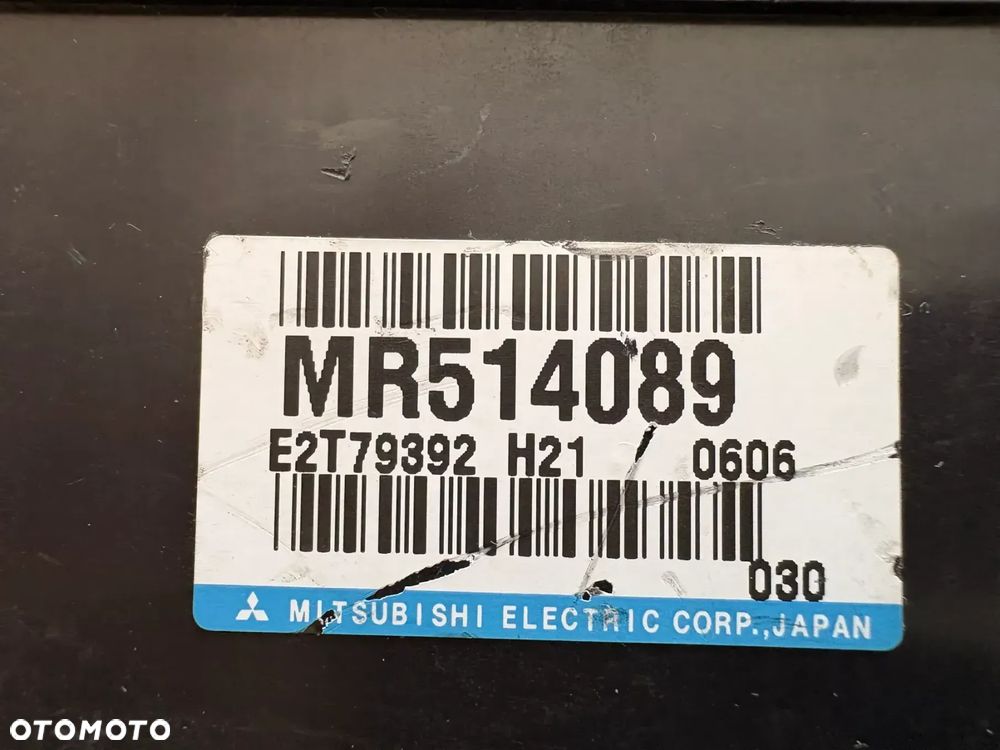 Komputer silnika ECU sterownik MITSUBISHI PAJERO III 1999-2006 3.5 MR514089 - 2