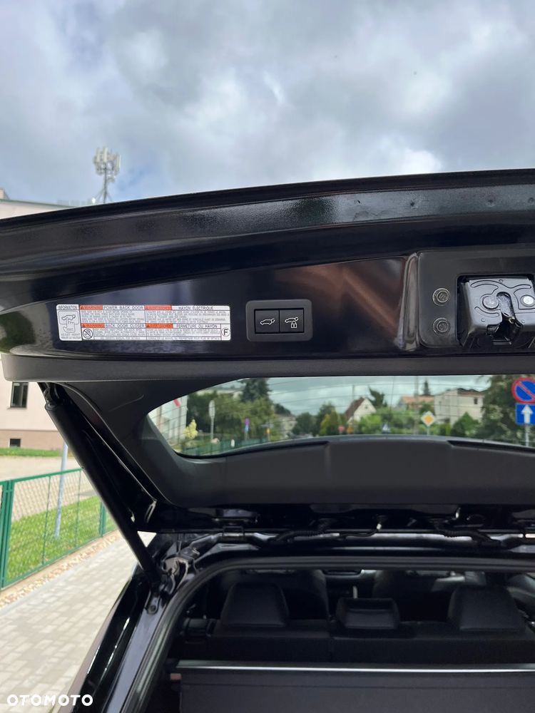 Toyota Corolla Cross 2.0 Hybrid Premiere Edition AWD - 16