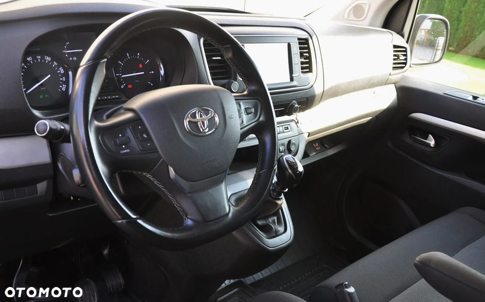 Toyota Proace Verso - 10