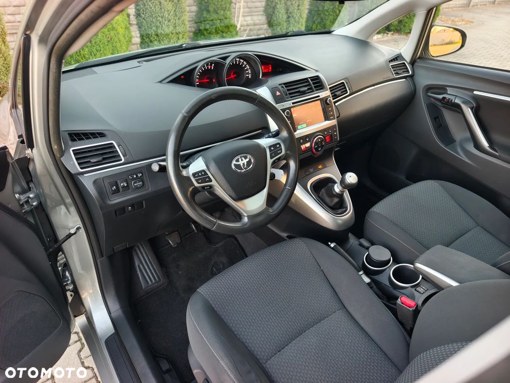 Toyota Verso 1.8 7-Sitzer Skyview Edition - 5