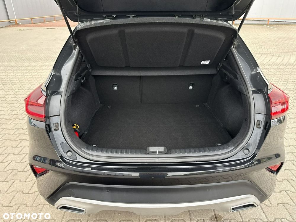 Kia XCeed 1.5 T-GDI M - 16