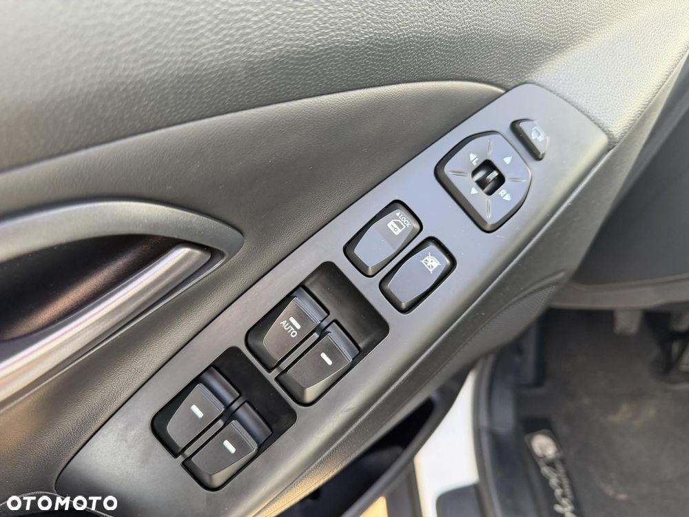 Hyundai ix35 1.7 CRDi 2WD Comfort - 12