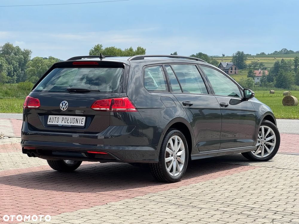 Volkswagen Golf - 3