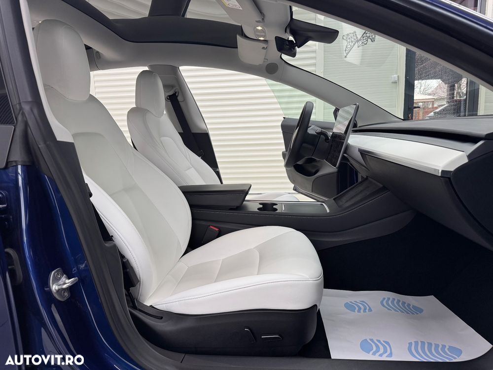 Tesla Model 3 Langstreckenbatterie Allradantrieb Dual Motor - 16