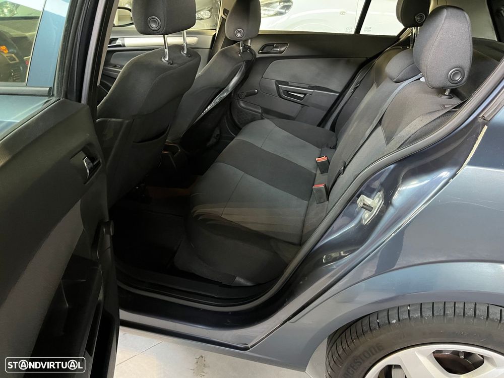 Opel Astra 1.3 CDTI Cosmo - 9