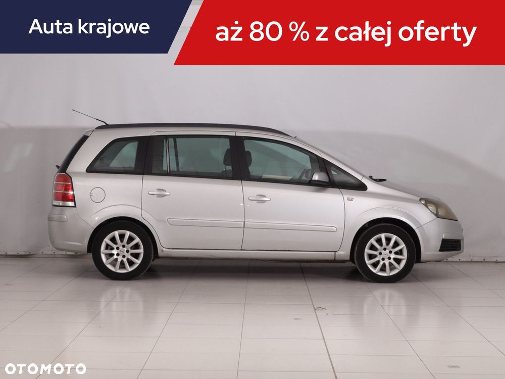 Opel Zafira - 8