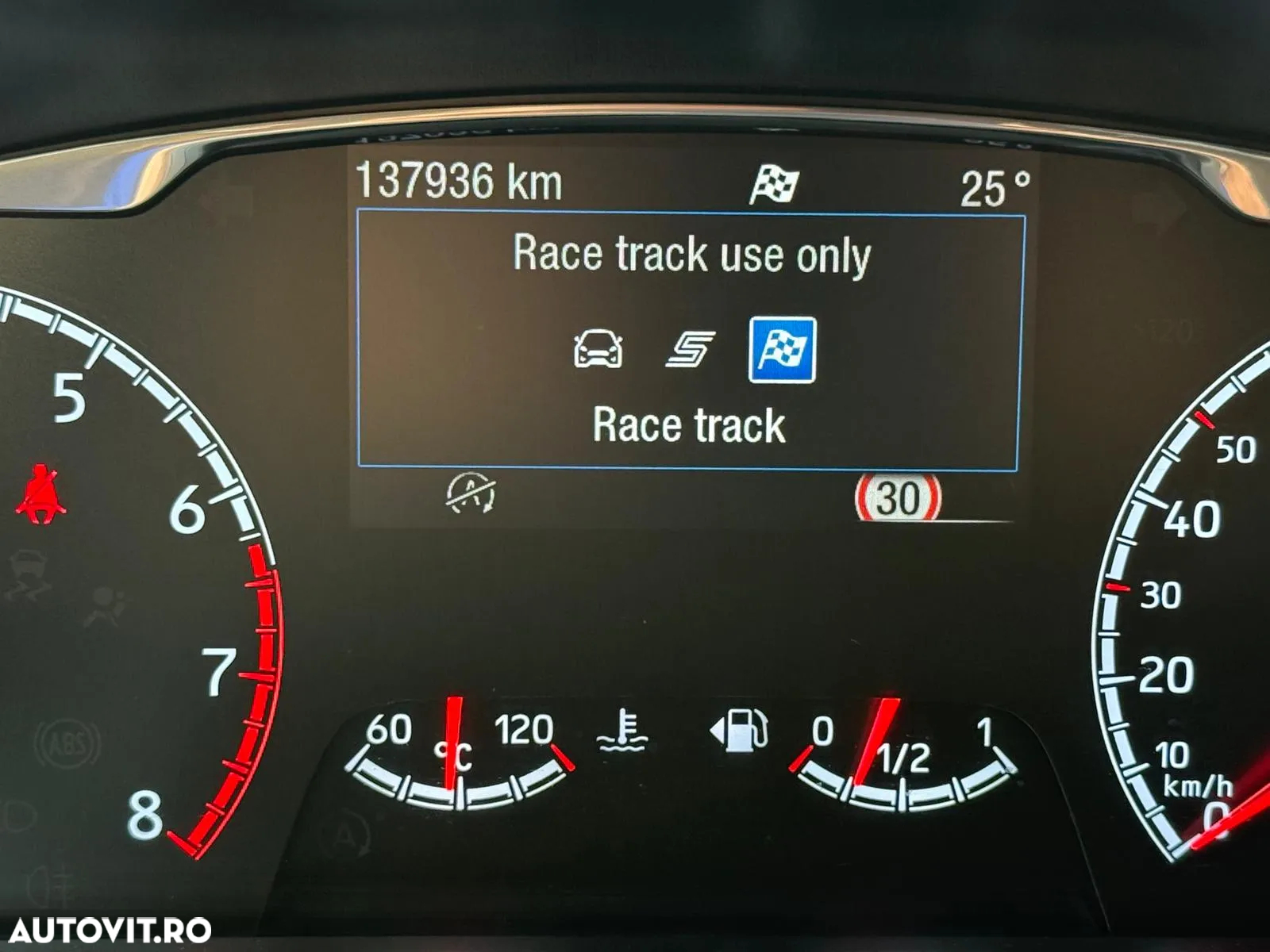 Ford Fiesta 1.5 EcoBoost ST - 13