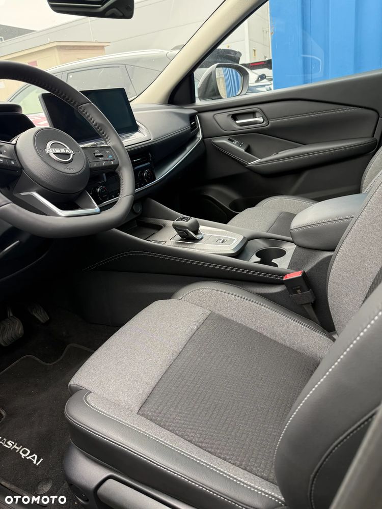 Nissan Qashqai 1.3 DIG-T MHEV N-Connecta Xtronic - 8