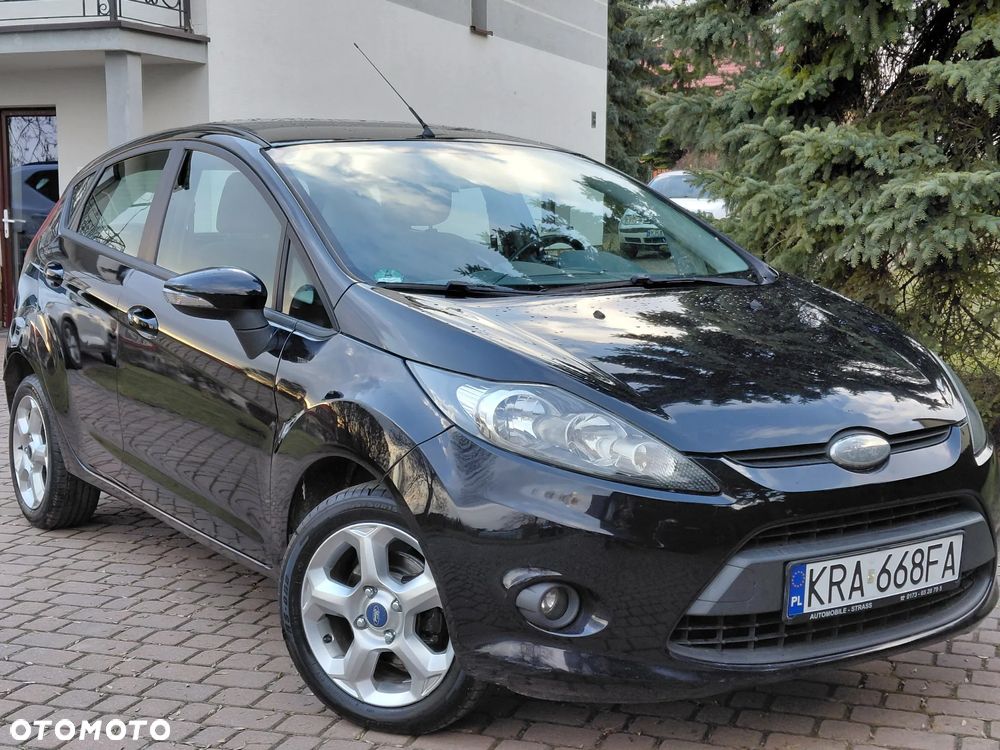 Ford Fiesta 1.4 Champions Edition - 1