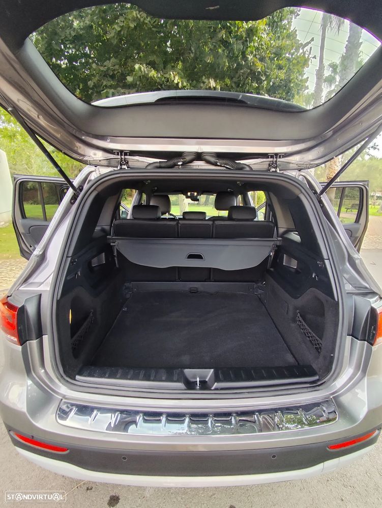 Mercedes-Benz GLB 200 - 12