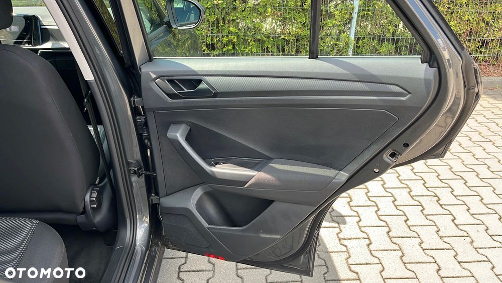 Volkswagen T-Roc 1.0 TSI - 21