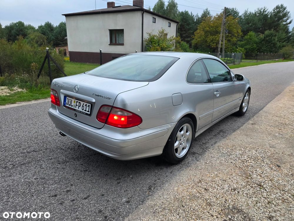 Mercedes-Benz CLK 230 Kompressor - 5