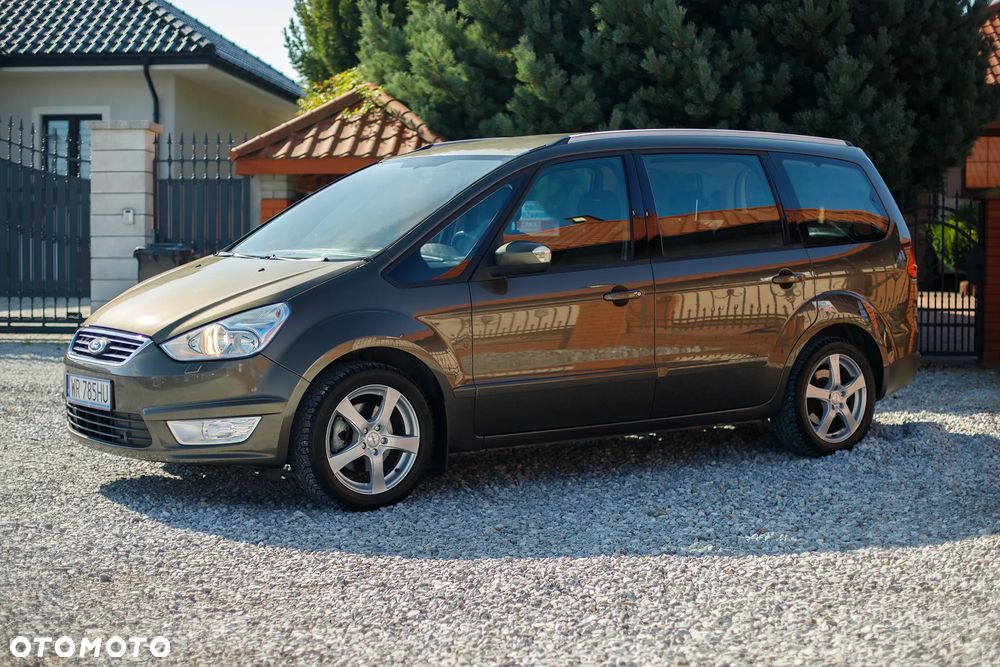 Ford Galaxy 2.0 FF Titanium - 14