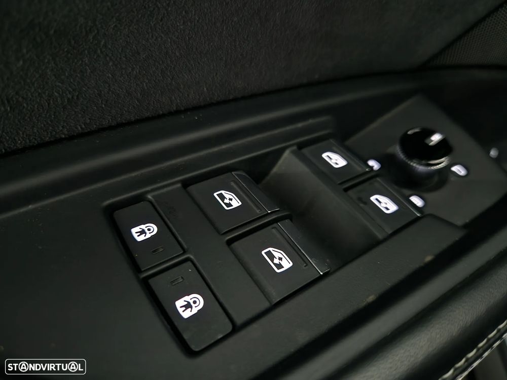 Audi e-tron S quattro - 19