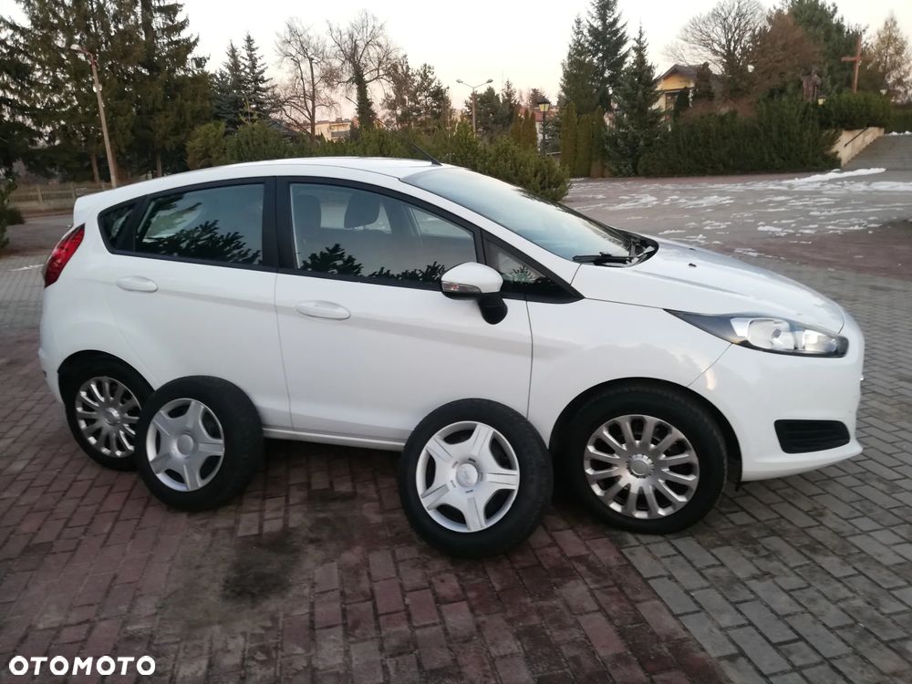 Ford Fiesta - 7