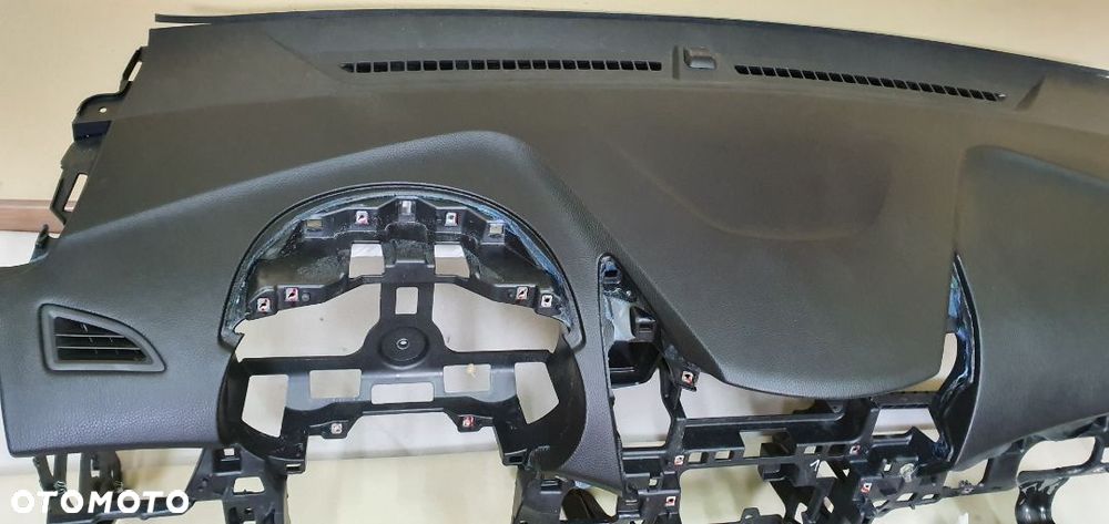 Kokpit Deska AirBag Konsola Hyundai I35 - 3