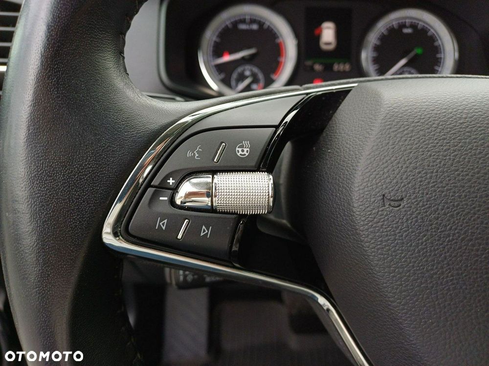 Skoda Karoq 1.5 TSI ACT Style DSG - 23