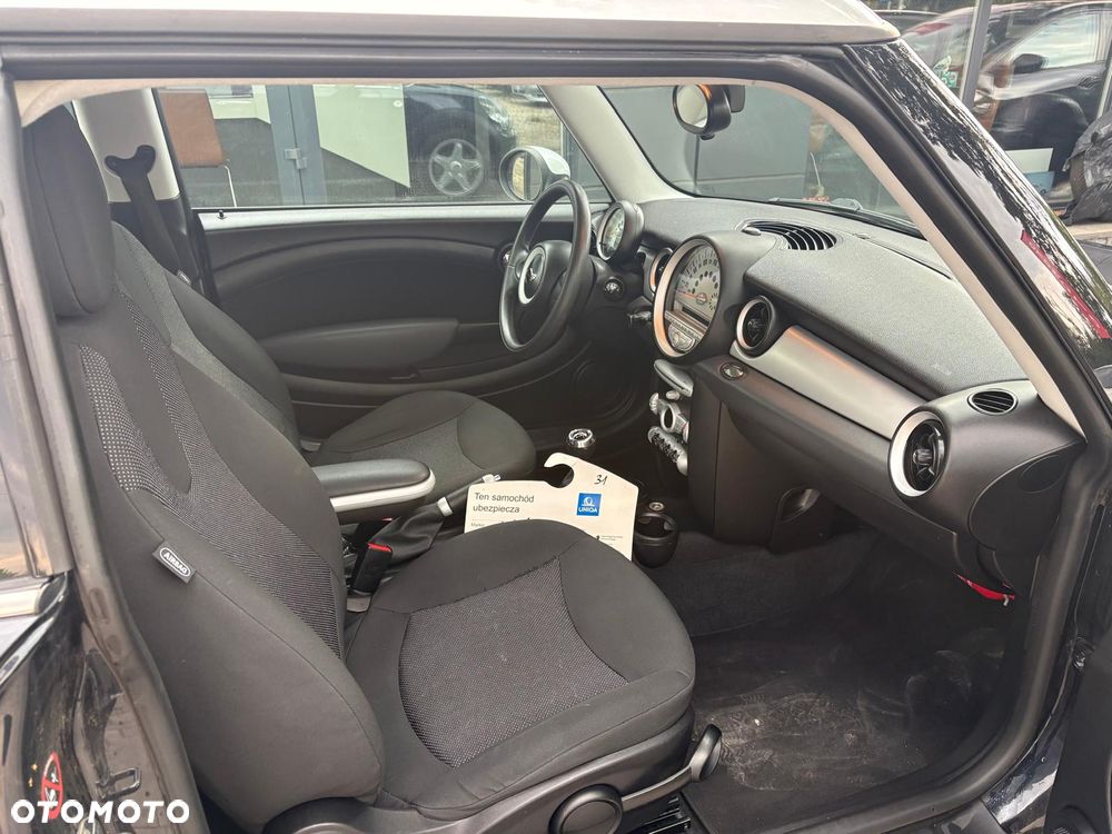 MINI Clubman Cooper D - 15