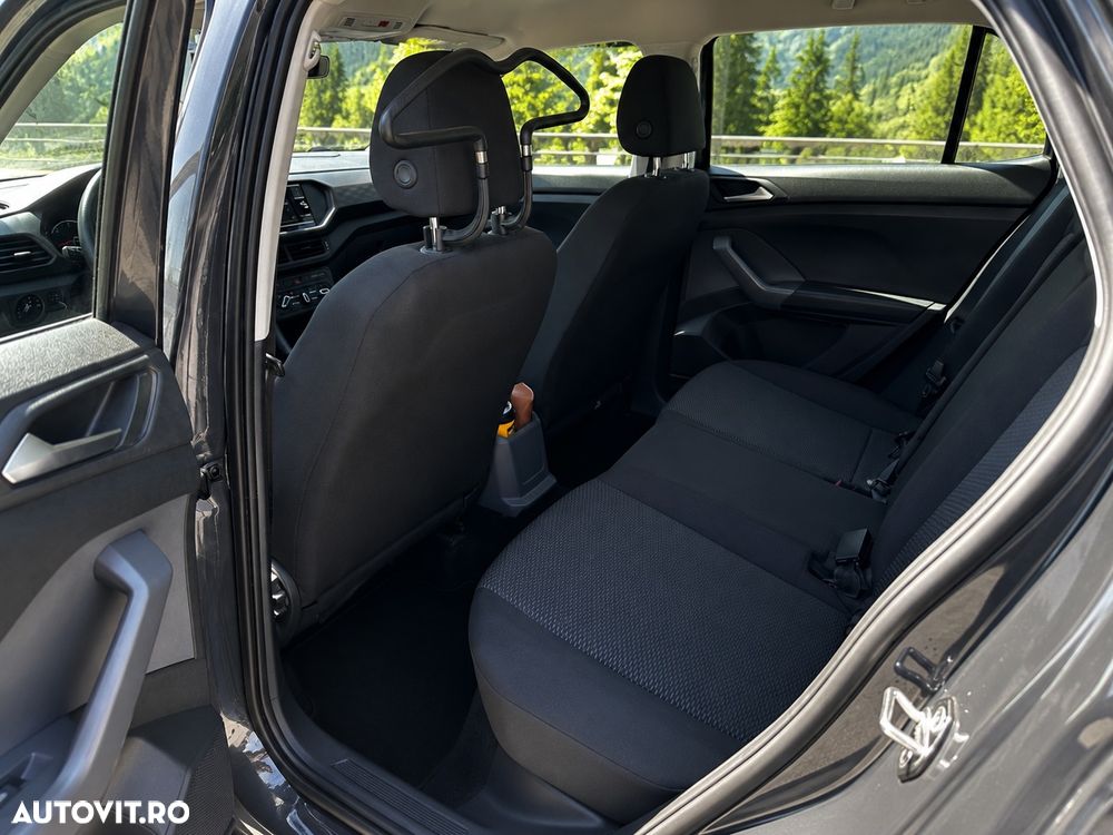 Volkswagen T-Cross - 6